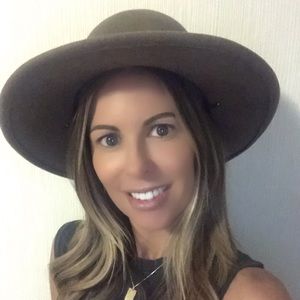 Brixton Tiller hat size Small